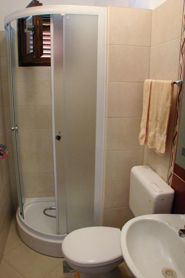 Apartments By The Sea Pisak, Omis - 658 Mimice Ngoại thất bức ảnh